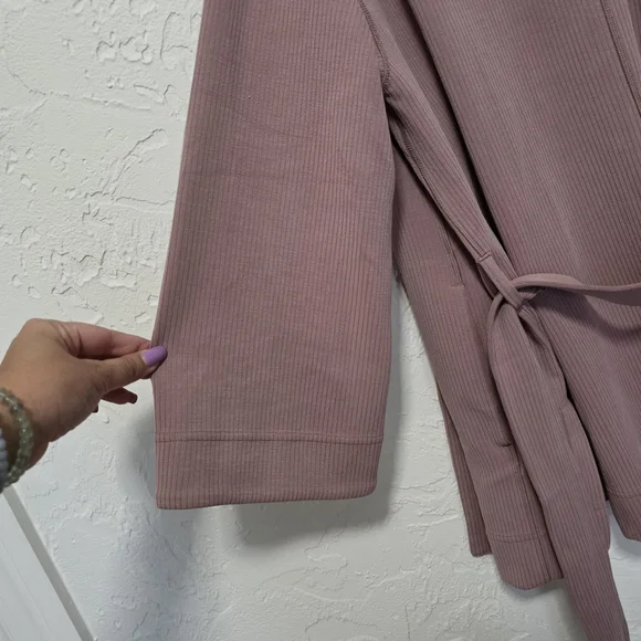 Lululemon Athletica Pink Robe Sweater Size   6 - Picture 7 of 14